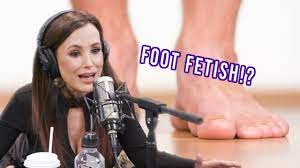 Does Lisa Ann Have A Foot Fetish?? - YouTube