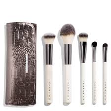 chantecaille deluxe brush collection