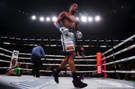 Devin haney, wobbled in the 10th round after a masterclass performance, proved to critics he could take a punch and continue fighting. Devin Haney Vs Jorge Linares Sold Out For May 29th Fight At Mandalay Bay Boxing News 24