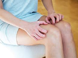 pain in upper thigh 9 causes symptoms