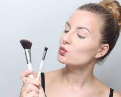 makeup brushes choose the right