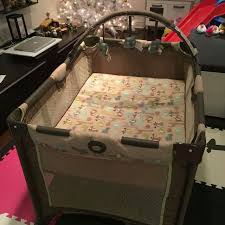 Due to the fact that many people use the pack n play for both home and traveling instead of a standard crib, choosing the best mattress specifically for graco pack n play is important. Find More Graco Pack N Play On The Go Playard Dream On Me Playard Mattress For Sale At Up To 90 Off