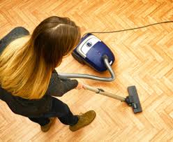 vacuuming hardwood floors laminate