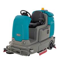 tennant t12 xp compact ride on floor