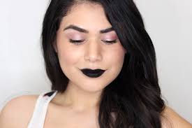 6 tips to pull off black lipstick