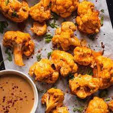Spicy Buffalo Cauliflower With Nutty Dip gambar png