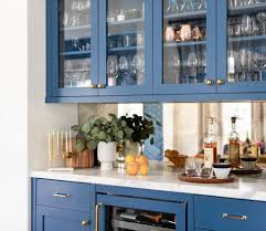 can kitchen cabinets be painted without