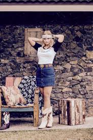 Miranda Lamberts Favorite Idyllwind Cowboy Boots Are Now