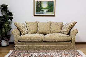Come realizzare un divano moderno. Divano Classico Ville Vama Divani