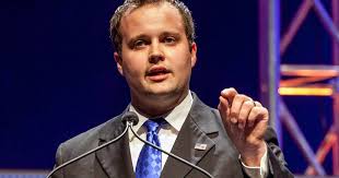 On april 29, josh duggar was arrested by the fbi in arkansas and placed in a washington county jail, where he will remain on federal hold until his court date on april 30 at 11:00 a.m. Josh Duggar Molestation Scandal City Defends Release Of Record