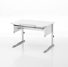 Der tisch ist bis zu einer höhe von 83 cm in sechs stufen verstellbar. Kettler College Box Kinderschreibtisch In Silber Und Weiss 06604 270