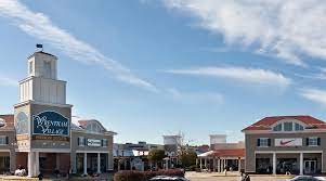 Normal & special operating hours for wrentham village premium outlets®. Wrentham Village Premium Outlets Bus Transfers With Vip Coupon Book Klook Uk