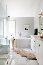 glam master bath with pink faux fur rug
