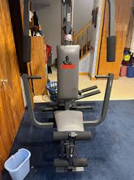 weider home gym weight lifting machine