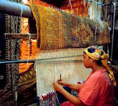 discover berber carpet weaving