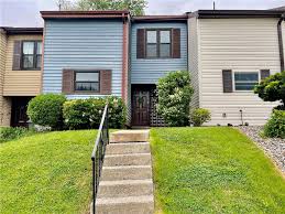 1706 sequoia court allentown pa 18104