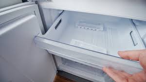 how to fix freezer leaking water into