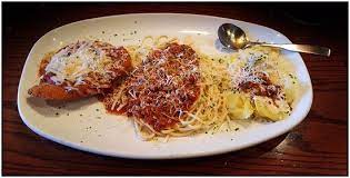 Please share with anyone you feel would be a great fit. Olive Garden Italian Restaurant Eugene 1077 Valley River Dr Menu Prices Restaurant Reviews Tripadvisor
