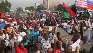 Majority igbos knows today that biafra republic is only possible via disintegration with war in which biafra republic of south east is one of the six sovereign. Biafra News Ipob News Massob Breaking News Naija Buzz News