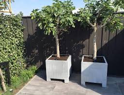vadim square planter galvanised steel