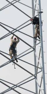 In Race For Better Cell Service Men Who Climb Towers Pay