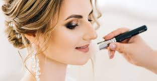 the beauty by waring makeup