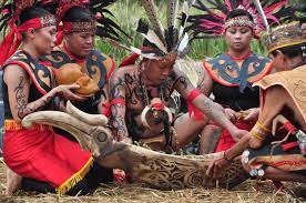 The orang minyak is one of a number of malay ghost myths. Asal Usul Nenek Moyang Suku Dayak Direktorat Warisan Dan Diplomasi Budaya