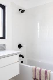 Fiberglass Bathtubs A Homeowner S