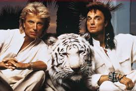 By then, horn had suffered slash and puncture wounds to his neck and could barely breathe. Roy Horn Legendary Siegfried Roy Magician Who Survived Onstage Tiger Attack Dies Of Coronavirus