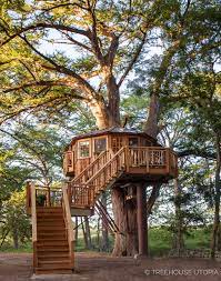 texas hill country treehouse retreat