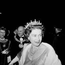 queen elizabeth ii s crowns tiaras