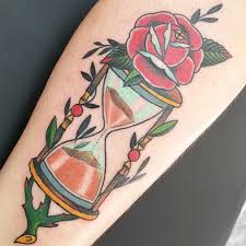 85 Best Hourglass Tattoo Designs And