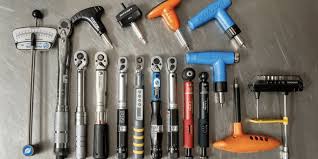 9 diffe types of torque wrenches