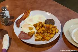 10 best breakfasts in pigeon forge that