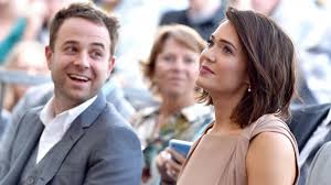 Mandy moore and taylor goldsmith got engaged in september 2017 after dating for two years and married in november 2018. Fx2vtapfvgdf7m