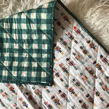 christmas wholecloth quilt