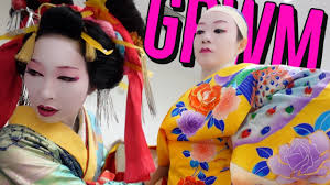 traditional kimono makeup look