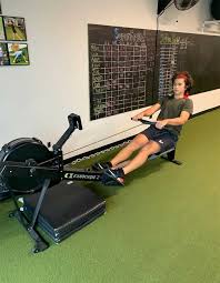 find out how a rowing machine can