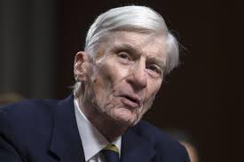 Former us senator of virginia john warner has died at 94, a longtime chief of staff confirmed on warner was a former american attorney and politician who served as the us secretary of the navy. Udbm0fz6udryzm