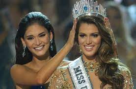 Miss France 2016 - Miss Universe 2017 winner controversy: Twitter users say Iris Mittenaere's  answer was mistranslated | Pageant, Miss universe crown, Beauty pageant