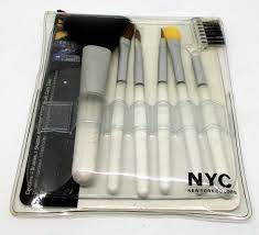 accessories kit makeup brushes