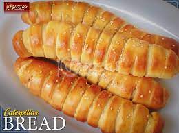 caterpillar bread step by step