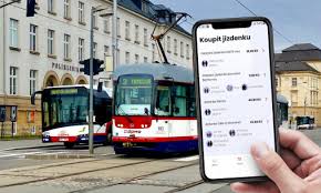 Blog - Cestující si aplikaci DPMO oblíbili, prodalo se přes ni už více než  čtvrt milionu jízdenek | Dopravní podnik města Olomouce, a.s.