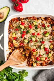If you're a fan of mexican food but watching carbs or calories, you'll love this low carb mexican casserole. Healthy Chicken Enchilada Casserole Kim S Cravings