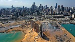 This aerial photo, taken on august 5, 2020, shows ruined structures at the port. Explosionen In Beirut Desaster Fur Ein Gebrochenes Land Tagesschau De