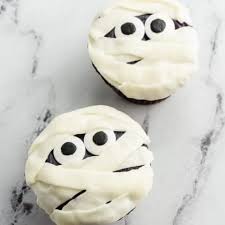 easy mummy halloween cupcakes sarah maker