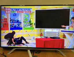 放送事故】宮根さんが「PS VR」体験で椅子から転げ落ちる珍事発生！ | ロケットニュース24