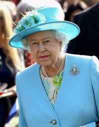 Кралица елизабет ii обожава тоалетите в ярки цветове. Medii I Obshestveni Komunikacii Publichniyat Obraz Na Anglijskata Kralica Elizabet Ii