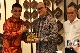 Pelindo iii has a strategic role in. Pelindo I Jadi Anggota Kadin Indonesia