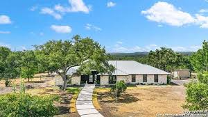 texas hill country houses with land for